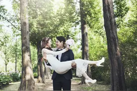 和老公缺乏精神交流，有他没他都一样的婚姻是否还要继续？图片