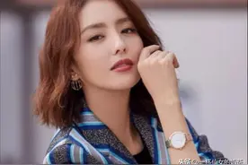 女人手腕上戴表还是镯子？别再戴错被人笑话了，多了解不吃亏图片
