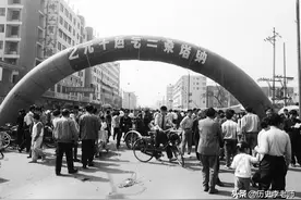 2元+运气=桑塔纳小汽车？直击90年代2元抽奖狂潮，其实是一场骗局图片