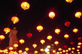 除夕夜，家里至少留一盏灯不灭，哪盏灯不能灭？这是为何图片