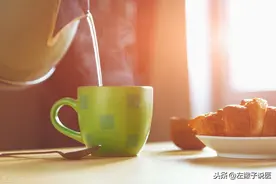 你喝热水喝对了吗？温度太高可能致癌？跟你说一说喝热水的那些事图片