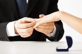 男人再婚如何保证安稳，争取幸福？这2点值得借鉴，女人同样适用图片