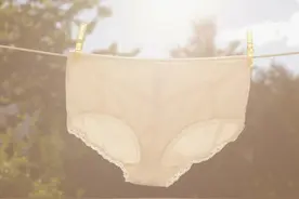 女生注意，内裤上这种黏黏的分泌物，是重要的健康信号图片