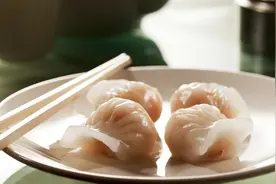 晶莹剔透的【水晶虾饺】只需要4个步骤就可以做出来！图片