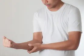 胳膊粗，胰岛素易抵抗图片