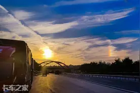 以路为家、刀劈劫匪——3000万卡车司机的别样人生图片