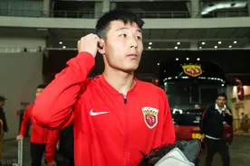 上港点球战胜申花，艰难的取胜令上港球迷怀念核武七图片