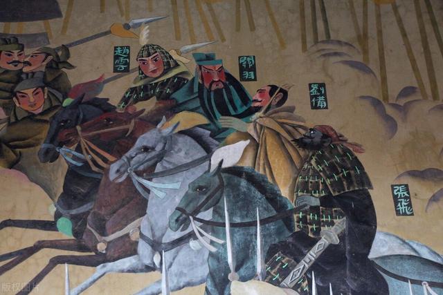 推荐2本汉末三国文，都是惊喜之作，一本“覆汉”，一本“扶汉”