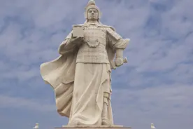 韩信“胯下之辱”的故事，韩信是无奈还是忍耐？图片