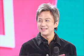 邓超自曝在家“吓”孙俪，网友直呼：你皮痒了？图片