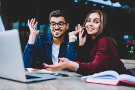 年赚百万的老板揭秘创业的门道：夫妻如何共同创业？图片