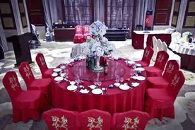 结婚婚礼上最容易得罪人的细节——明星们都犯过的错图片