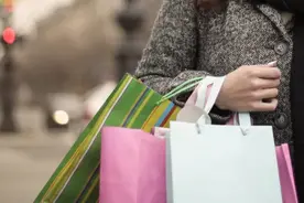 年薪10万就超过90%中国人，为啥还是不够花？图片