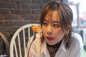 吃播视频走红的背后远远不止是因为美食，还有你不懂的颅内高潮图片