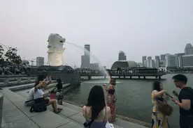 世界上最富的3个岛，弹丸之地富可敌国，中国有1个图片