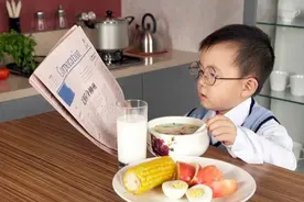 富人家孩子一天生活是什么样的？记录一天后发现，确实不一样图片