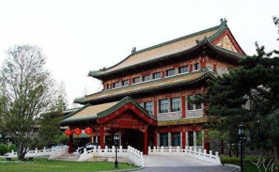 北京VS上海：最顶级奢华酒店比拼，谁能胜出？