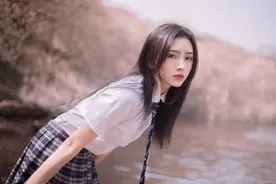 故事：被同事谣传是总监女友，我忙找他解释，他笑道“是我说的”图片