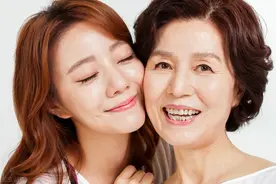 她离婚后认前婆婆做干妈，现任婆婆逼其断绝关系，两任丈夫对峙图片