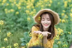 木萧萧兮而风不止，路过杜甫的诗行，眼泪落满了他乡变幻的天空图片