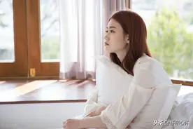 心理学：失眠让人很痛苦，六个方法教你沾床就睡图片