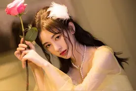 鞠婧祎小姐姐0618生日快乐，实在是太美了图片