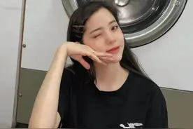 欧阳娜娜的新私服又甜又酷！她是怎么做到全身无死角美白的？图片