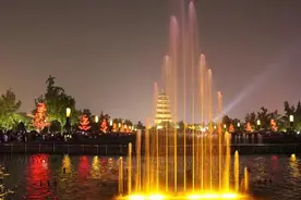 西安大雁塔音乐喷泉，亚洲之最，免费，夜场最美图片