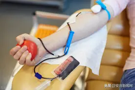 献血者临床用血费“一站式”直接减免 累计献血1000毫升可终身免费用血图片