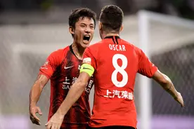 2-1!金玟哉失误上港逆转登顶！国安输在哪？热内西奥换人完败图片