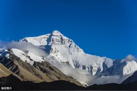 登顶！2020珠峰高程测量登山队站上喜马拉雅之巅图片