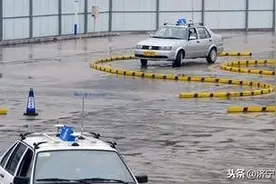 驾考科目二6月1日起将增加项目？还增考科目五？假的图片