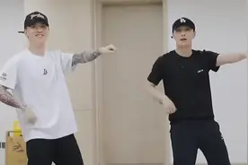 张艺兴的krump老师Trix越来越沙雕？台上酷帅的台下都这么可爱吗图片