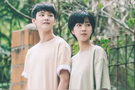《我才不要和你做朋友呢》超甜的独步凌霄来啦，快存起来做壁纸图片