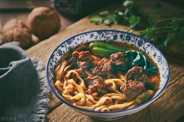 弃用味精5年，我做出“自然鲜”的菜品，源自这6种“提鲜技巧”