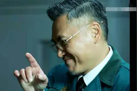 《重启》淳于珊珊45岁认养熊猫为女，拍完《战狼2》片酬涨5倍？图片