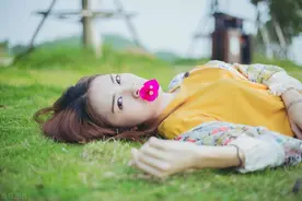 别再叫女人“美女”了，试试这3个称呼，女人会跟你一见钟情图片