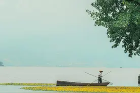 在邛海边感受微风和惬意，美食和美景让人不想回家图片