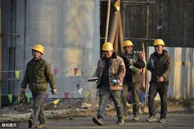萍乡一公司土地厂房被拍卖，法院为9名农民工追回20万元工资图片