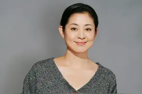 倪萍带儿子漫长的15年求医路，泪光映照白发母亲的慈爱图片