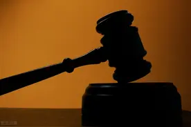 患者骨科手术失败后，发现病历被篡改，医院被判全责图片