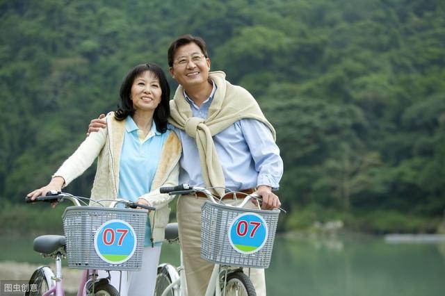 为什么很多中年男人不愿亲吻妻子？3位40多岁男人实话实说