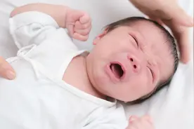 分娩时，准爸爸在场真的会不一样，一位爸爸的心声让人泪目图片