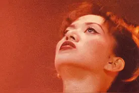 那是1999年的一天，梅艳芳很美，张国荣还在……图片