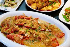 比手臂粗的波士顿龙虾，西安人可以豪爽吃！清蒸爆炒肉质鲜嫩饱满图片