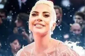 扔掉奇装异服，筹划音乐慈善会，真实的gaga，清纯美好又艺术图片