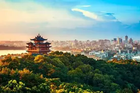 杭州是不是跑偏了？给网红“国家领军人物”待遇图片