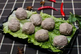 牛肉丸 筋道嚼劲的肉丸在口腔爆汁 大人小孩抢着吃 营养还丰富图片