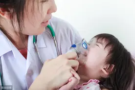 崔玉涛：你给宝宝用的这款湿纸巾，会让他更容易生病、免疫力降低图片