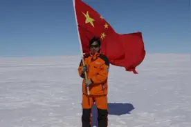 惊心动魄！为救52人，他们身困险境，最后"放手一搏"成功实现自救！图片